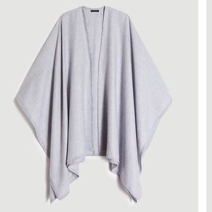 NWT SUPER SOFT ANN TAYLOR GRAY OPEN PONCHO OS